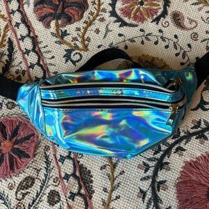 Adjustable Iridescent Fanny Pack